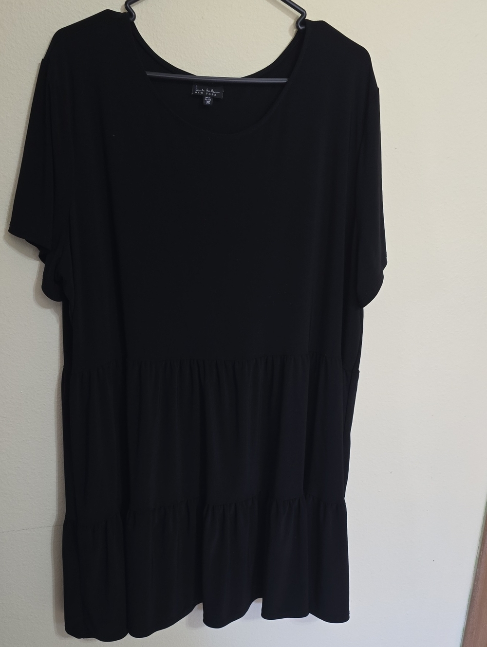 Lush Black Short Sleeve Tiered Tunic Dress
